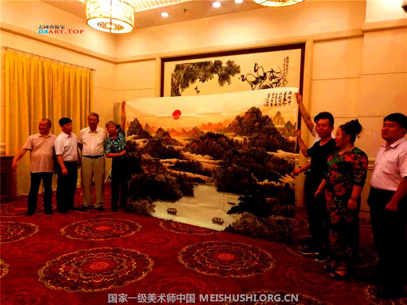 《盛世中华美丽山村》献给人民大会堂最美的画卷 著名书画家陈利波 《盛世中华美丽山村》献给人民大会堂最美的画卷 著名书画家陈利波